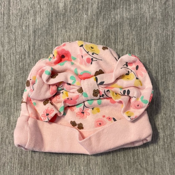 3 baby girls hats - Picture 3 of 7